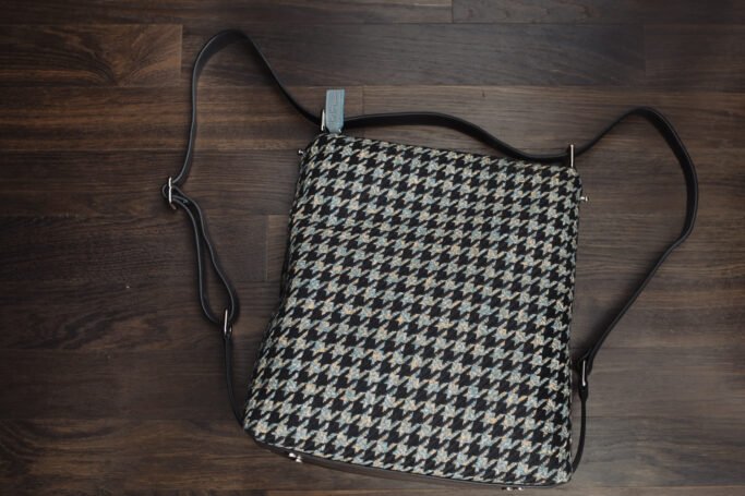 Vintage Style Handbag, Rucksack, Laptop bag, Houndstooth Black Blue Retro purse
