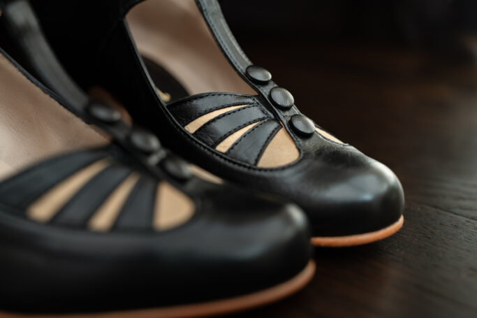 Vintage reproduction authentic vintage style ladies shoe, dance shoe, wedding shoe, lindy hop, swing dance, Balboa shoe