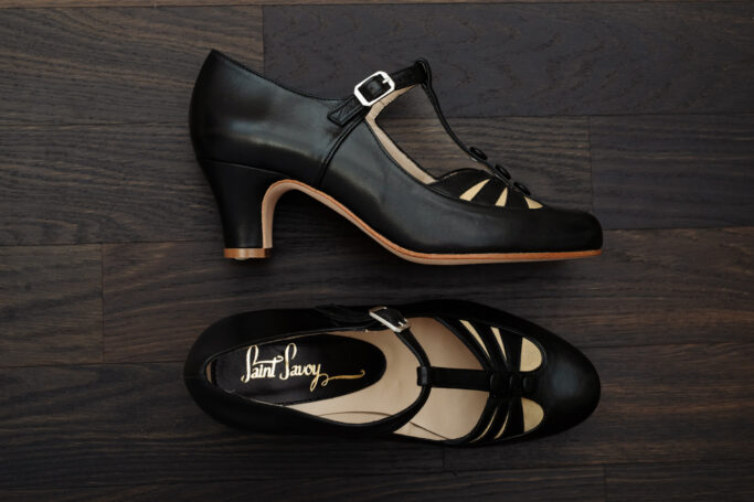 Vintage reproduction authentic vintage style ladies shoe, dance shoe, wedding shoe, lindy hop, swing dance, Balboa shoe