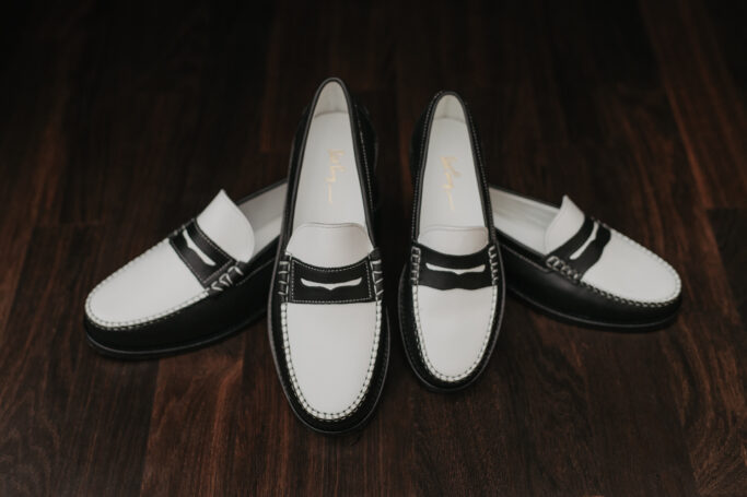 PENNY LOAFER Black & White