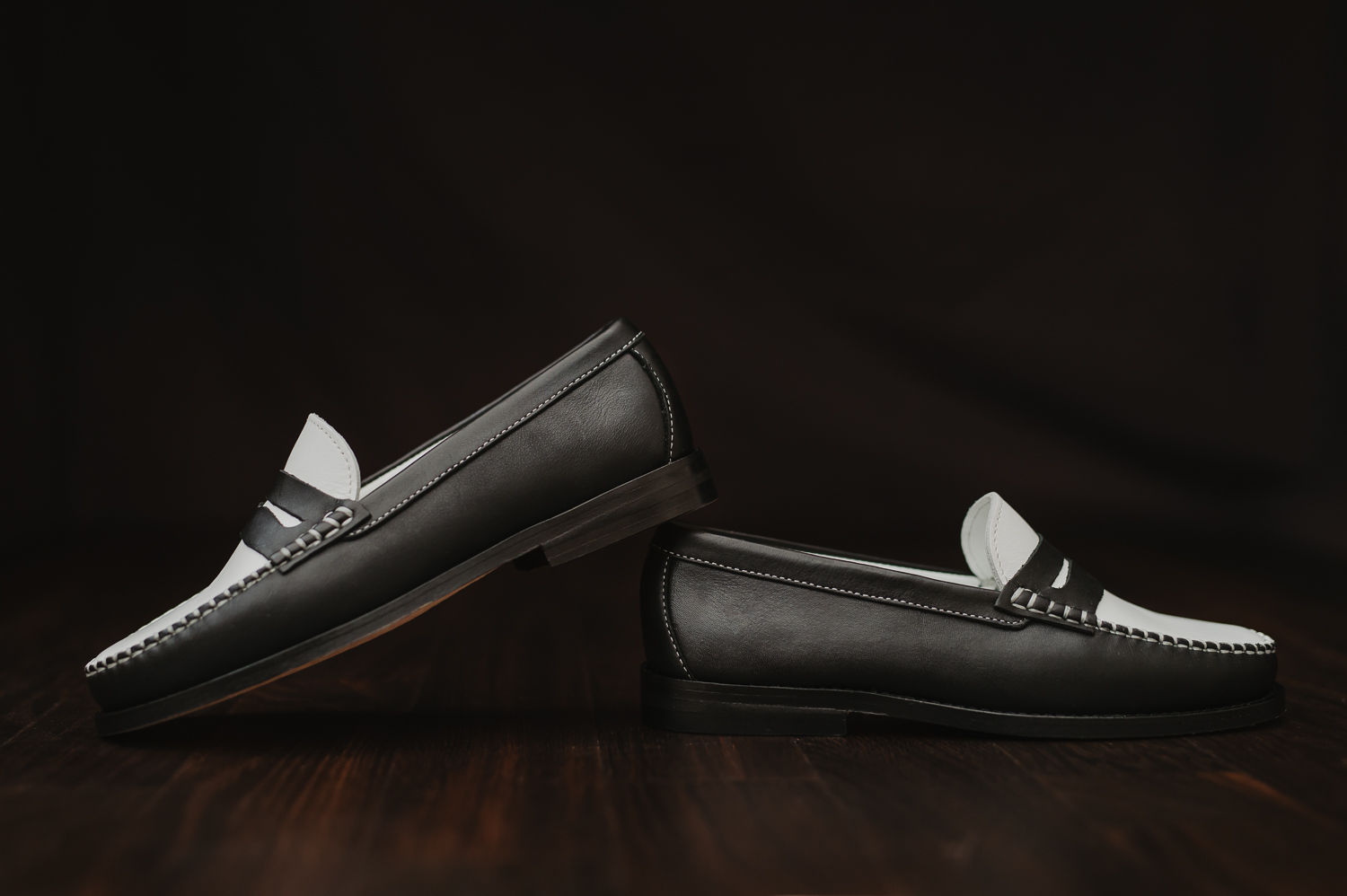 Black and White leather, Retro mens shoe, Ladies shoe, 1920s, 1930s, 1940s, 1950s