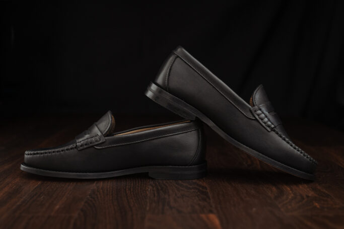 Saint Savoy shoes, classic flat shoes, slip ons, moccasins, Soft shoes, elegant, timeless, comfortable unisex shoe