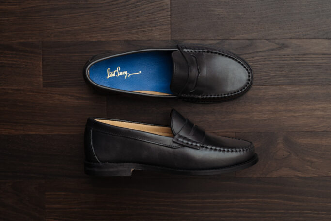 Saint Savoy shoes, classic flat shoes, slip ons, moccasins, Soft shoes, elegant, timeless, comfortable unisex shoe