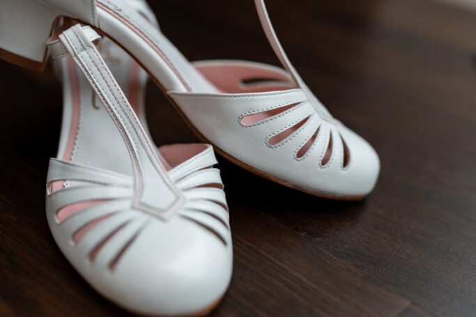 Leather shoe, sustainable  production, handmade in Europe, fair fashion , small business, leather sole, worldwide shipping, returns and exchanges accepted