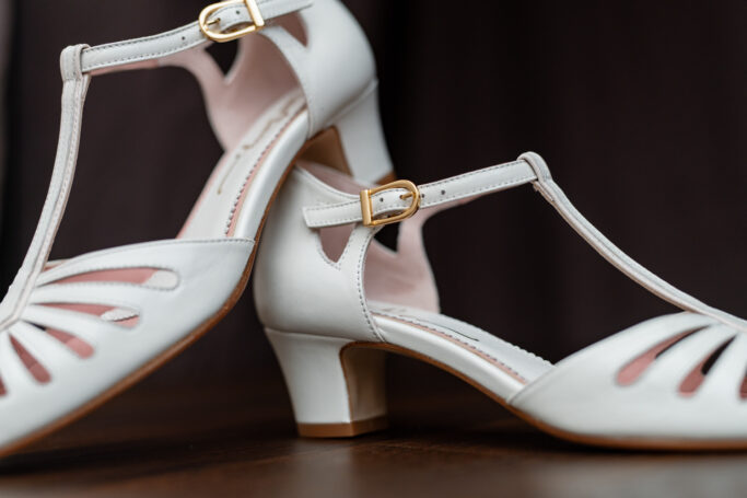 Riviera White, mid heel 4cm heel hight, wedding shoes, dance shoes, vintage shoes, retro shoe, bridal shoe, lindy hop shoe, swing dance shoes, Balboa