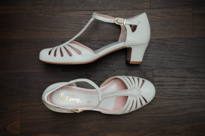 Leather shoe, sustainable  production, handmade in Europe, fair fashion , small business, leather sole, worldwide shipping, returns and exchanges accepted
